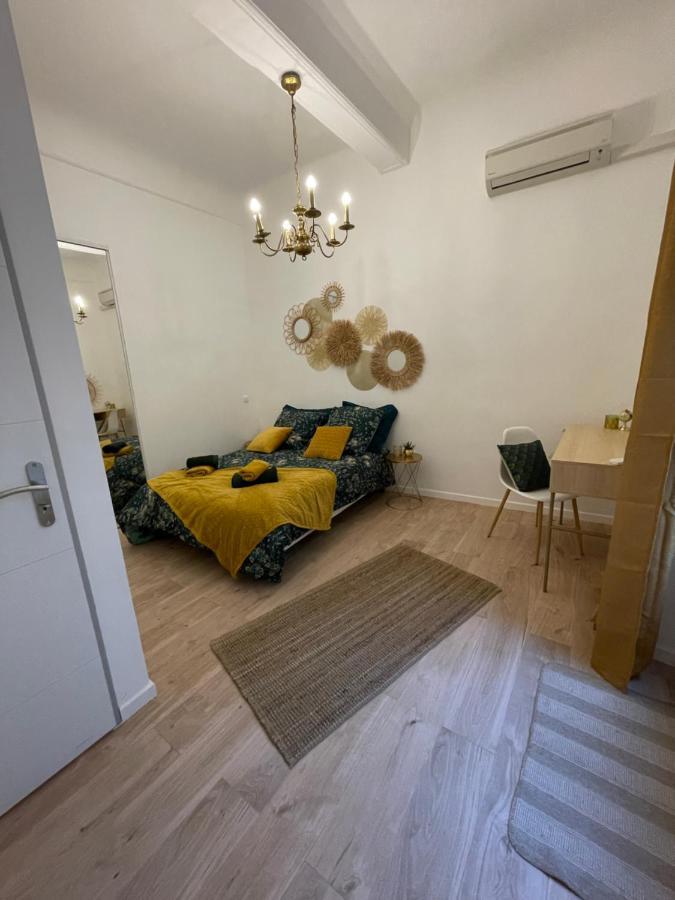 Le Casimir - Superbe T3 En Plein Centre Ville Renove Avec Gout - Wifi Μπεζιέ Εξωτερικό φωτογραφία